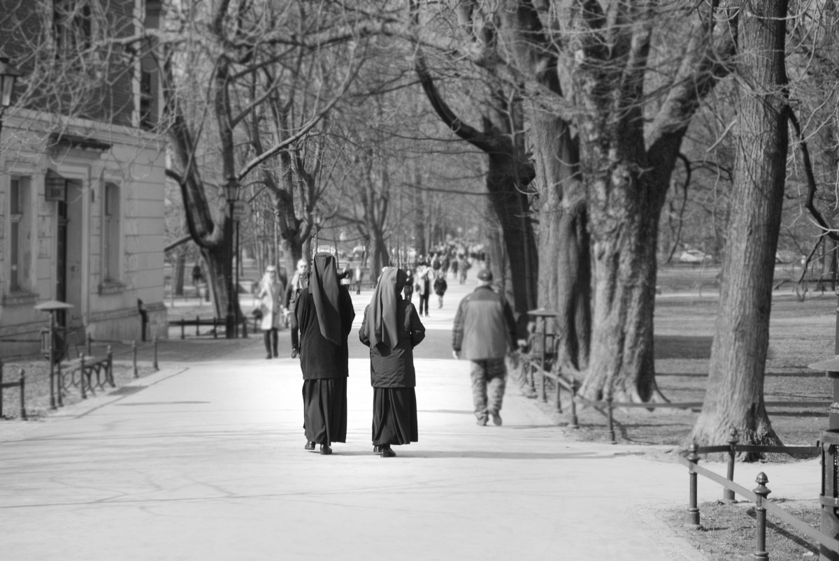 nuns as roommates for millenials